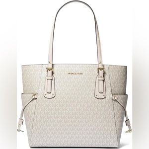 MICHAEL Michael Kors Voyager East/West Tote in Cream